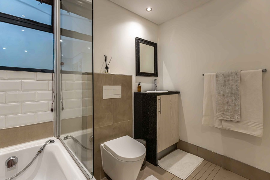 To Let 1 Bedroom Property for Rent in De Waterkant Western Cape